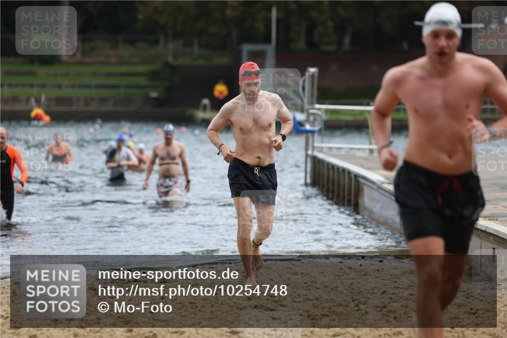 13.09.2026 - Stadtparktriathlon Mo-Foto http://msf.ph/oto/10254748 13.09.2026 11:33:07 Schwimmen 873, 888, 922 meine-sportfotos.de