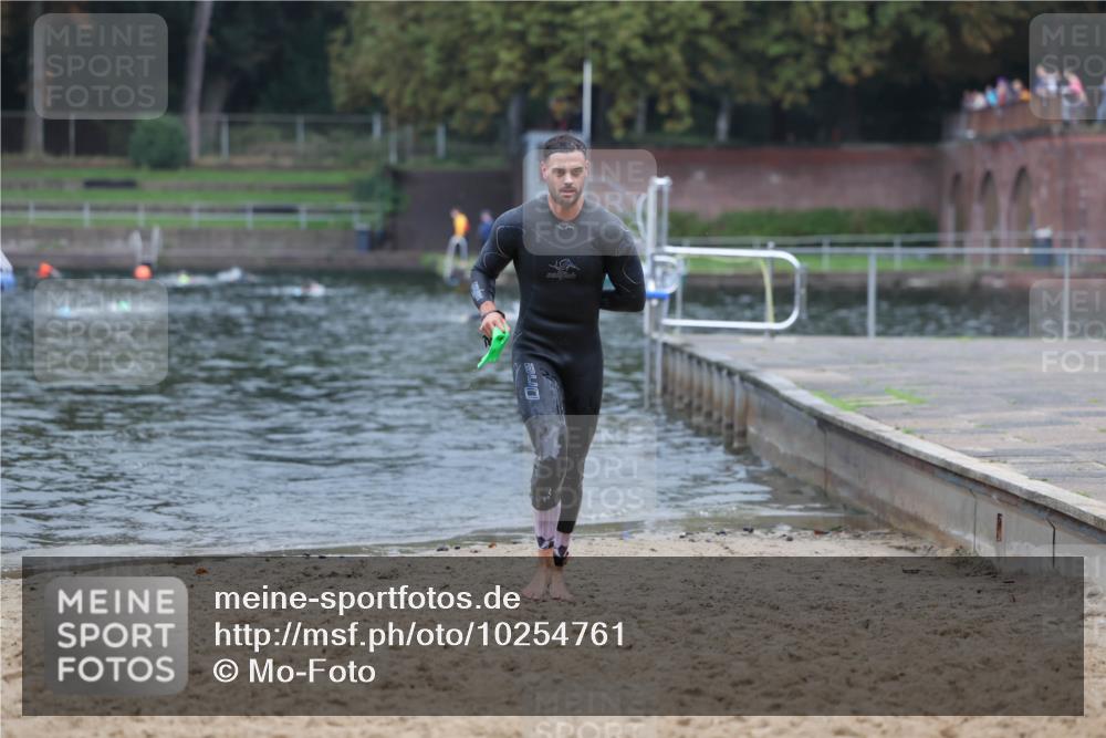 13.09.2026 - Stadtparktriathlon Mo-Foto http://msf.ph/oto/10254761 13.09.2026 10:29:09 Schwimmen 563 meine-sportfotos.de