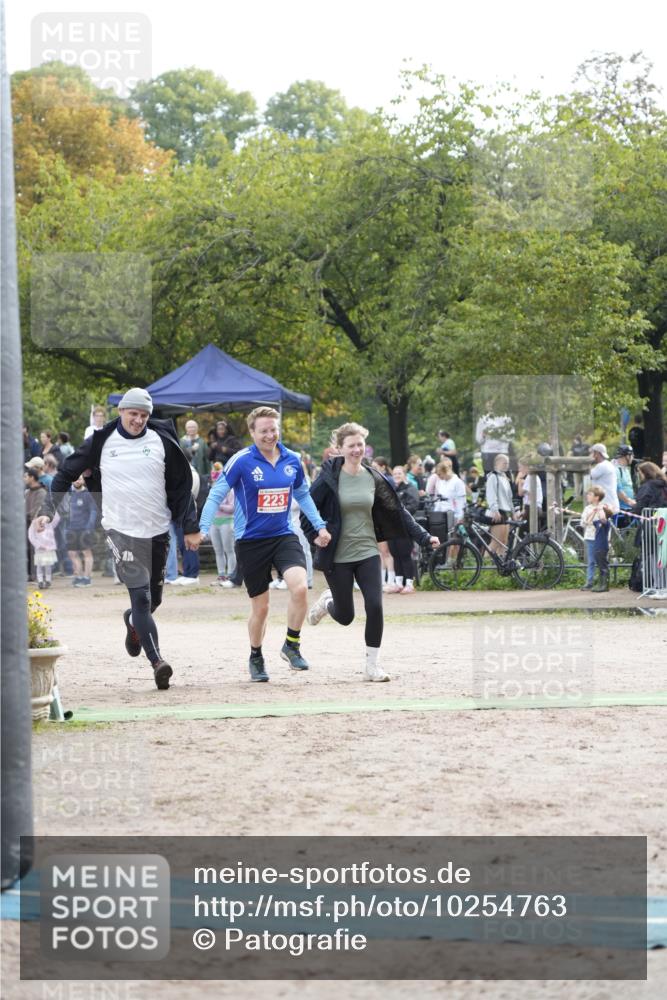 13.09.2026 - Stadtparktriathlon Patografie http://msf.ph/oto/10254763 13.09.2026 11:04:38 Ziel 223 meine-sportfotos.de
