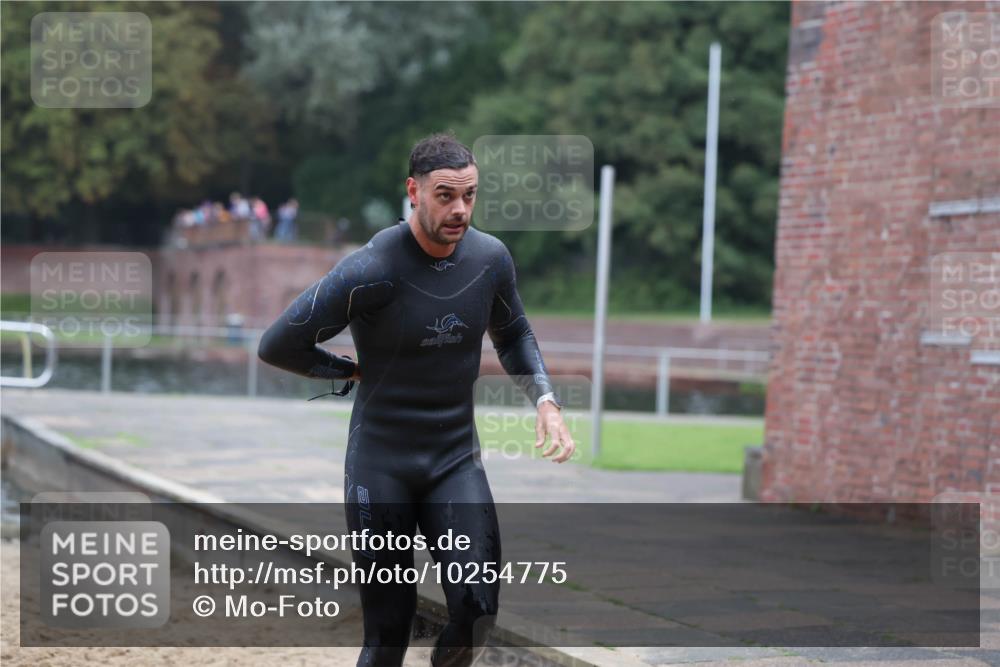 13.09.2026 - Stadtparktriathlon Mo-Foto http://msf.ph/oto/10254775 13.09.2026 10:29:11 Schwimmen 563 meine-sportfotos.de