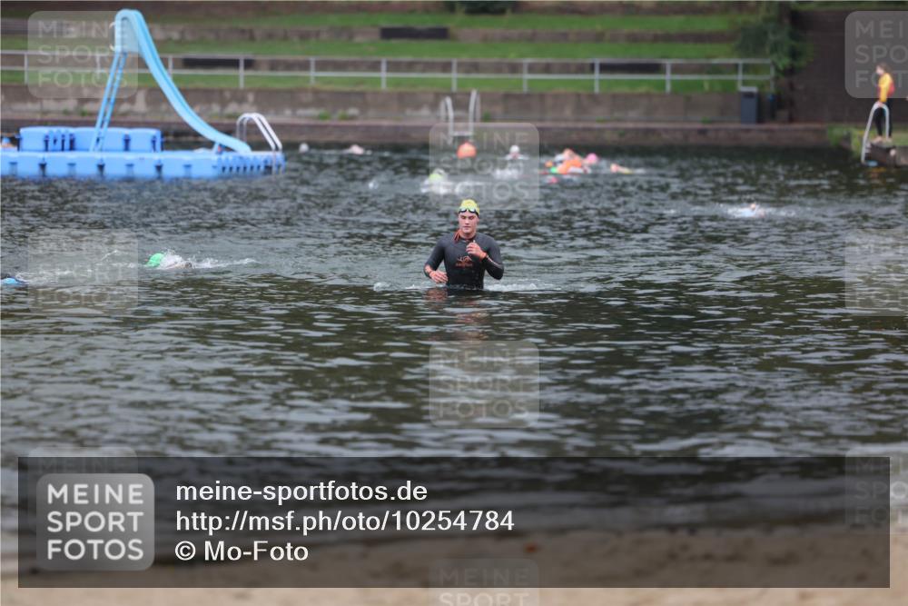 13.09.2026 - Stadtparktriathlon Mo-Foto http://msf.ph/oto/10254784 13.09.2026 10:29:35 Schwimmen  meine-sportfotos.de