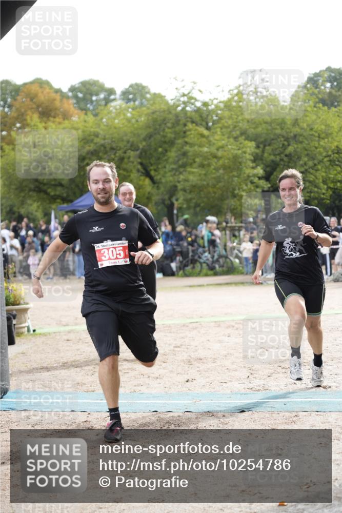 13.09.2026 - Stadtparktriathlon Patografie http://msf.ph/oto/10254786 13.09.2026 11:04:55 Ziel 305 meine-sportfotos.de