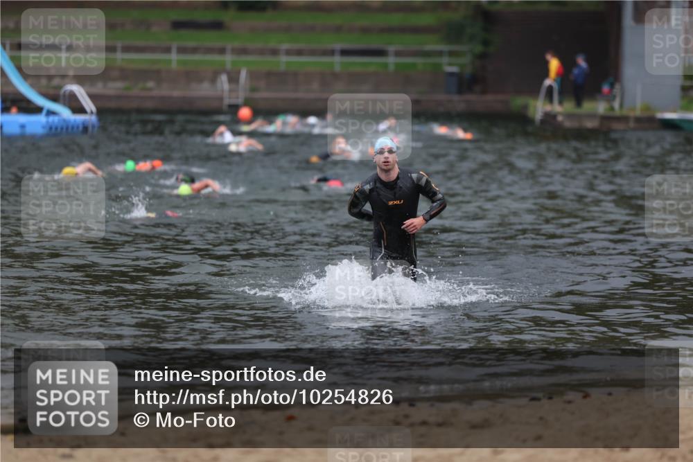 13.09.2026 - Stadtparktriathlon Mo-Foto http://msf.ph/oto/10254826 13.09.2026 10:30:14 Schwimmen 502 meine-sportfotos.de
