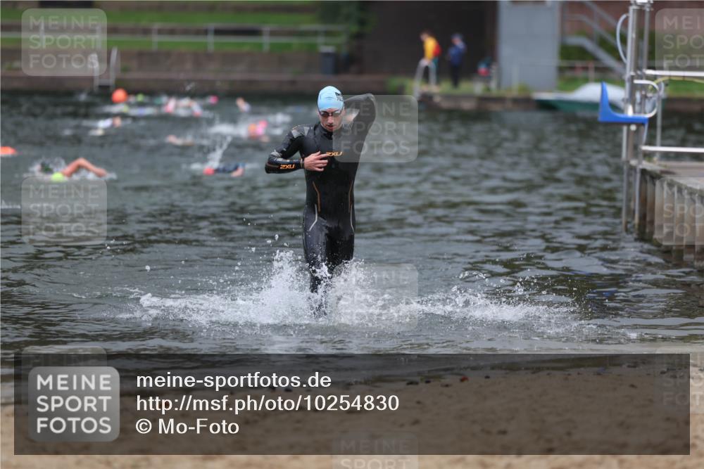 13.09.2026 - Stadtparktriathlon Mo-Foto http://msf.ph/oto/10254830 13.09.2026 10:30:16 Schwimmen 502 meine-sportfotos.de