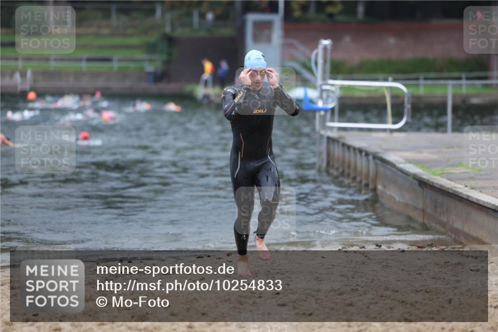 13.09.2026 - Stadtparktriathlon Mo-Foto http://msf.ph/oto/10254833 13.09.2026 10:30:19 Schwimmen 502 meine-sportfotos.de