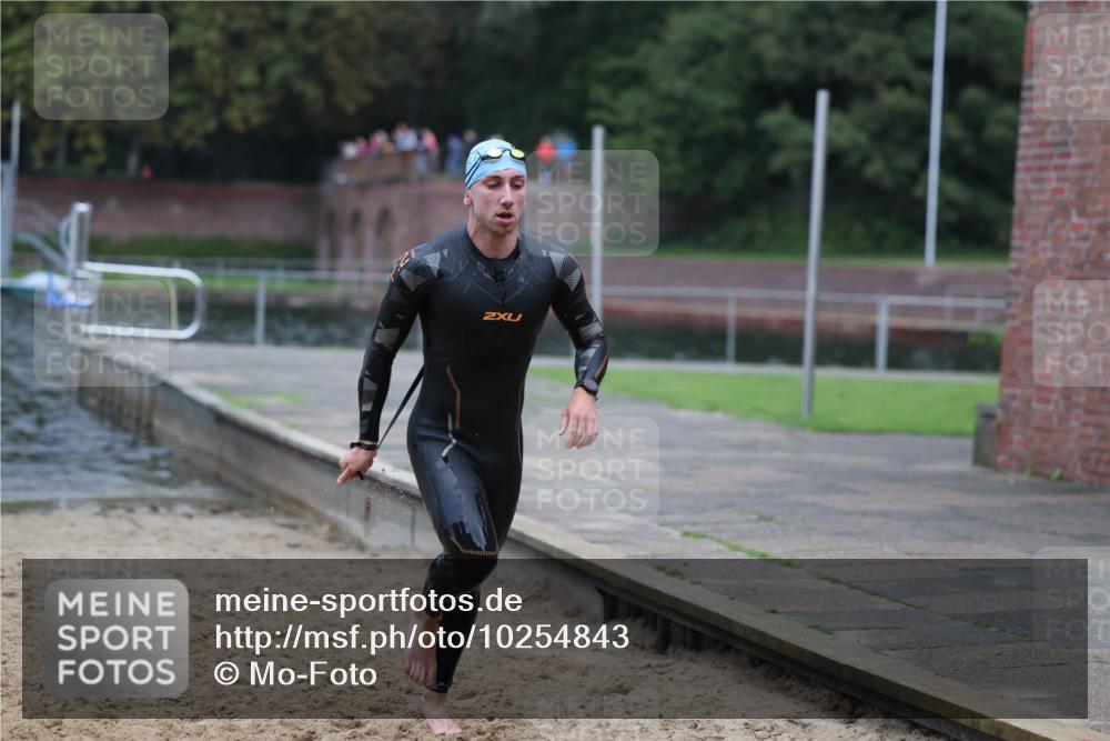 13.09.2026 - Stadtparktriathlon Mo-Foto http://msf.ph/oto/10254843 13.09.2026 10:30:21 Schwimmen 502 meine-sportfotos.de