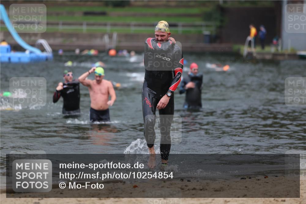 13.09.2026 - Stadtparktriathlon Mo-Foto http://msf.ph/oto/10254854 13.09.2026 10:30:34 Schwimmen 471, 479, 569 meine-sportfotos.de