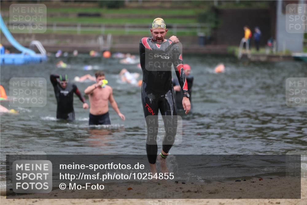 13.09.2026 - Stadtparktriathlon Mo-Foto http://msf.ph/oto/10254855 13.09.2026 10:30:35 Schwimmen 471, 479, 569 meine-sportfotos.de
