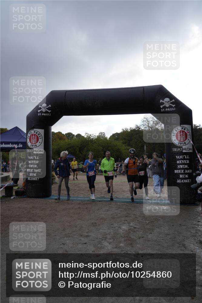 13.09.2026 - Stadtparktriathlon Patografie http://msf.ph/oto/10254860 13.09.2026 11:06:08 Ziel 233, 234, 236, 295 meine-sportfotos.de