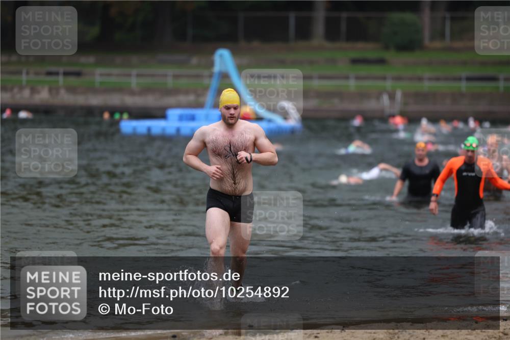 13.09.2026 - Stadtparktriathlon Mo-Foto http://msf.ph/oto/10254892 13.09.2026 10:30:48 Schwimmen 471, 479, 539, 573 meine-sportfotos.de