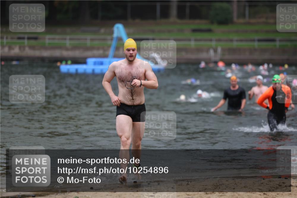 13.09.2026 - Stadtparktriathlon Mo-Foto http://msf.ph/oto/10254896 13.09.2026 10:30:49 Schwimmen 471, 479, 539, 573 meine-sportfotos.de