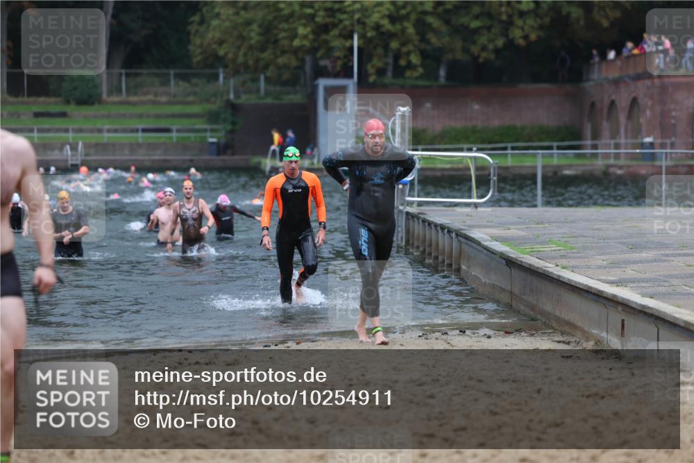 13.09.2026 - Stadtparktriathlon Mo-Foto http://msf.ph/oto/10254911 13.09.2026 10:30:53 Schwimmen 480, 539, 573, 584 meine-sportfotos.de