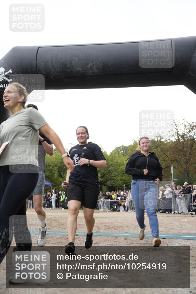 13.09.2026 - Stadtparktriathlon Patografie http://msf.ph/oto/10254919 13.09.2026 11:08:39 Ziel 265, 306, 334 meine-sportfotos.de