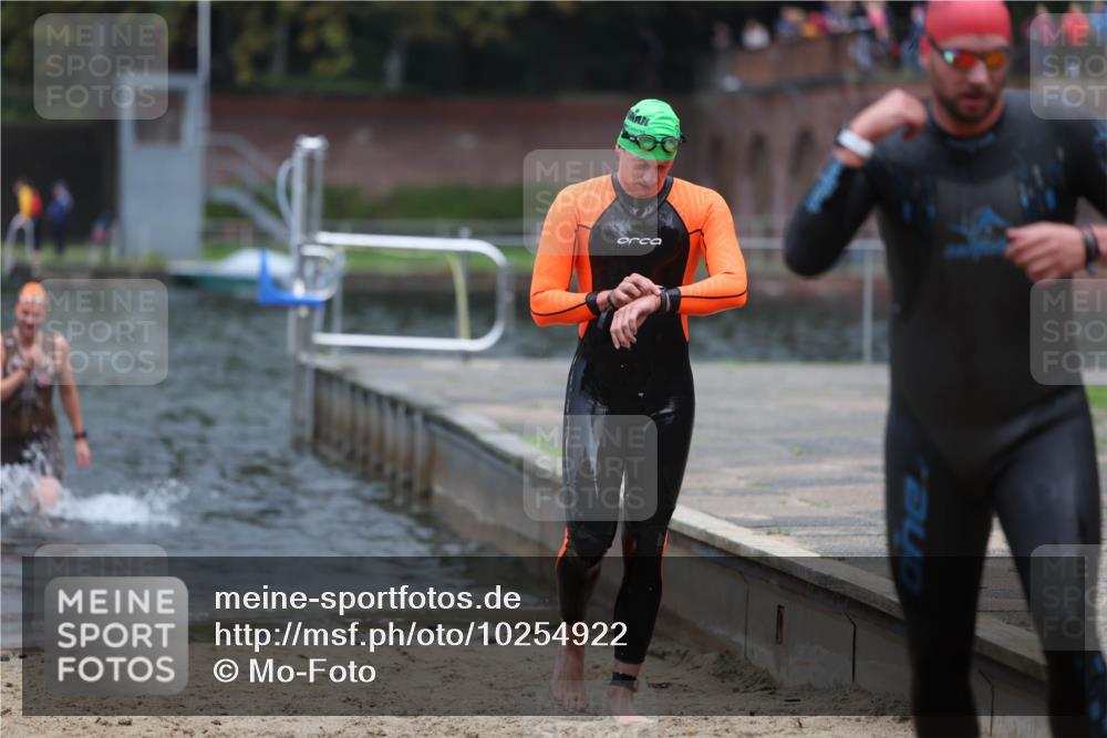 13.09.2026 - Stadtparktriathlon Mo-Foto http://msf.ph/oto/10254922 13.09.2026 10:30:59 Schwimmen 480, 494, 528, 539, 573, 584 meine-sportfotos.de