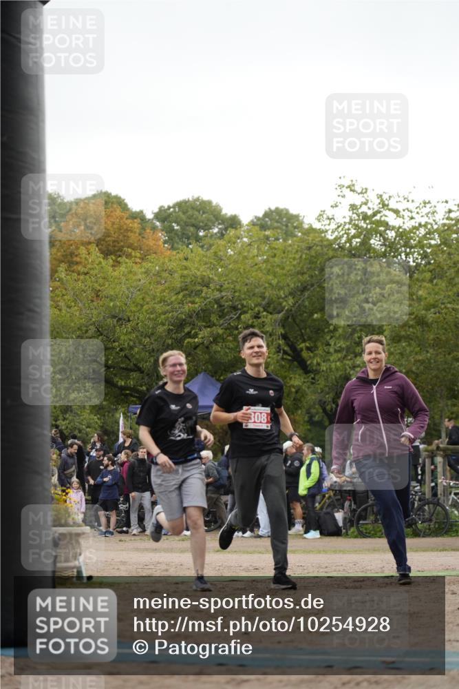 13.09.2026 - Stadtparktriathlon Patografie http://msf.ph/oto/10254928 13.09.2026 11:08:50 Ziel 308 meine-sportfotos.de