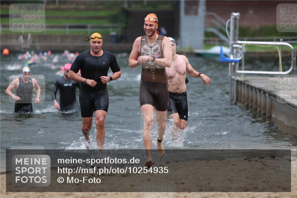 13.09.2026 - Stadtparktriathlon Mo-Foto http://msf.ph/oto/10254935 13.09.2026 10:31:03 Schwimmen 480, 483, 494, 528, 539, 575, 582, 584 meine-sportfotos.de