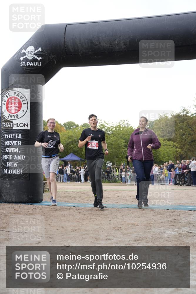 13.09.2026 - Stadtparktriathlon Patografie http://msf.ph/oto/10254936 13.09.2026 11:08:52 Ziel 308 meine-sportfotos.de