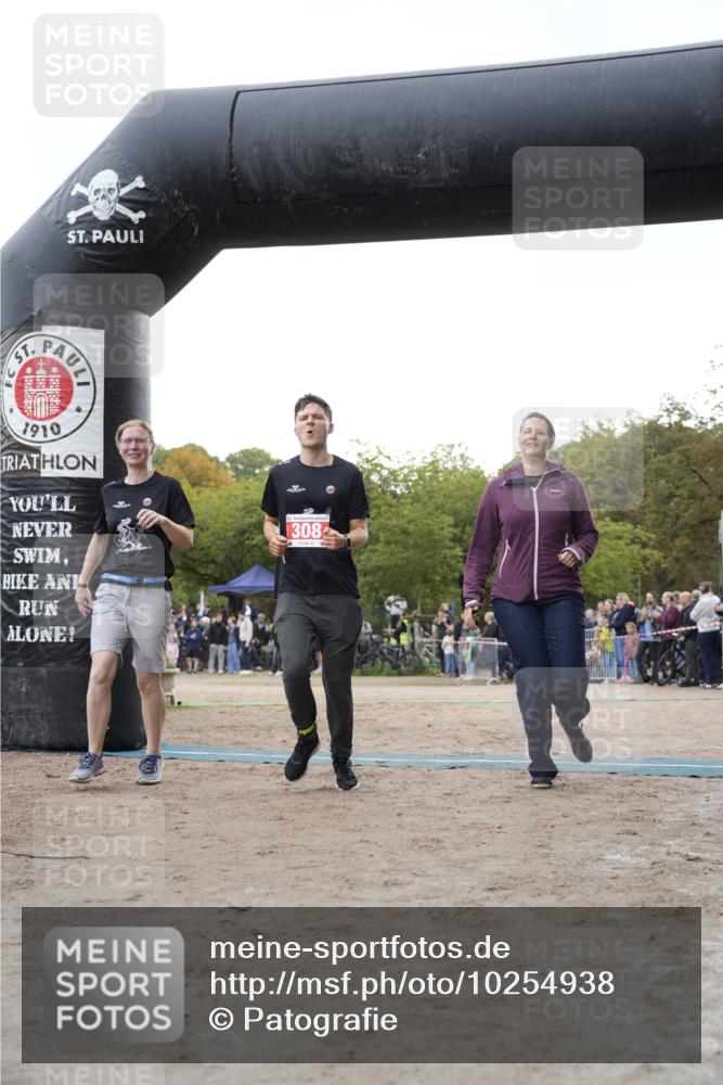 13.09.2026 - Stadtparktriathlon Patografie http://msf.ph/oto/10254938 13.09.2026 11:08:52 Ziel 308 meine-sportfotos.de