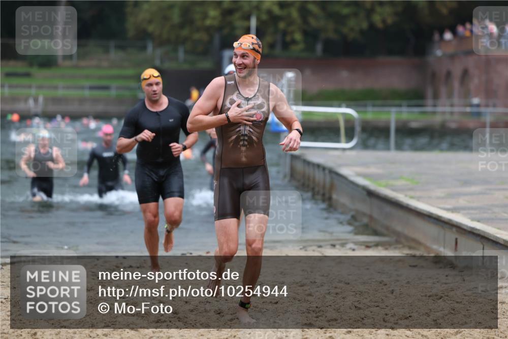 13.09.2026 - Stadtparktriathlon Mo-Foto http://msf.ph/oto/10254944 13.09.2026 10:31:05 Schwimmen 480, 483, 491, 494, 528, 575, 582, 584 meine-sportfotos.de