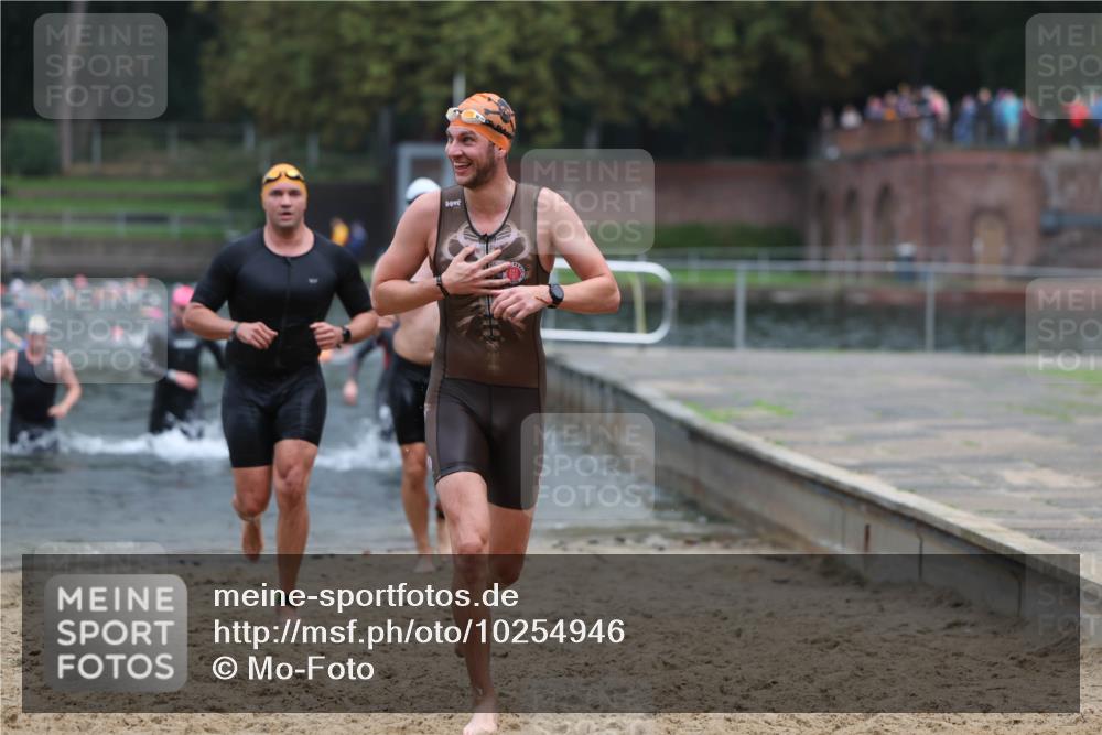 13.09.2026 - Stadtparktriathlon Mo-Foto http://msf.ph/oto/10254946 13.09.2026 10:31:06 Schwimmen 480, 483, 491, 494, 528, 575, 582, 584 meine-sportfotos.de