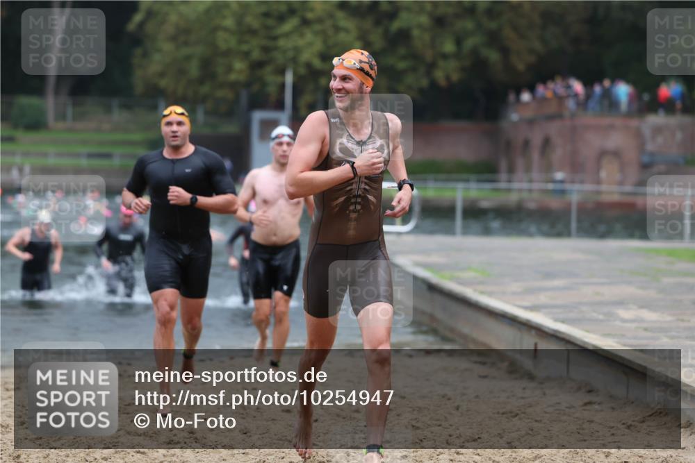 13.09.2026 - Stadtparktriathlon Mo-Foto http://msf.ph/oto/10254947 13.09.2026 10:31:06 Schwimmen 480, 483, 491, 494, 528, 575, 582, 584 meine-sportfotos.de