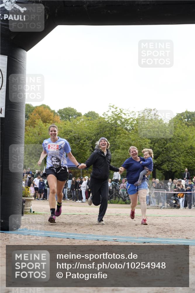 13.09.2026 - Stadtparktriathlon Patografie http://msf.ph/oto/10254948 13.09.2026 11:10:37 Ziel 256 meine-sportfotos.de