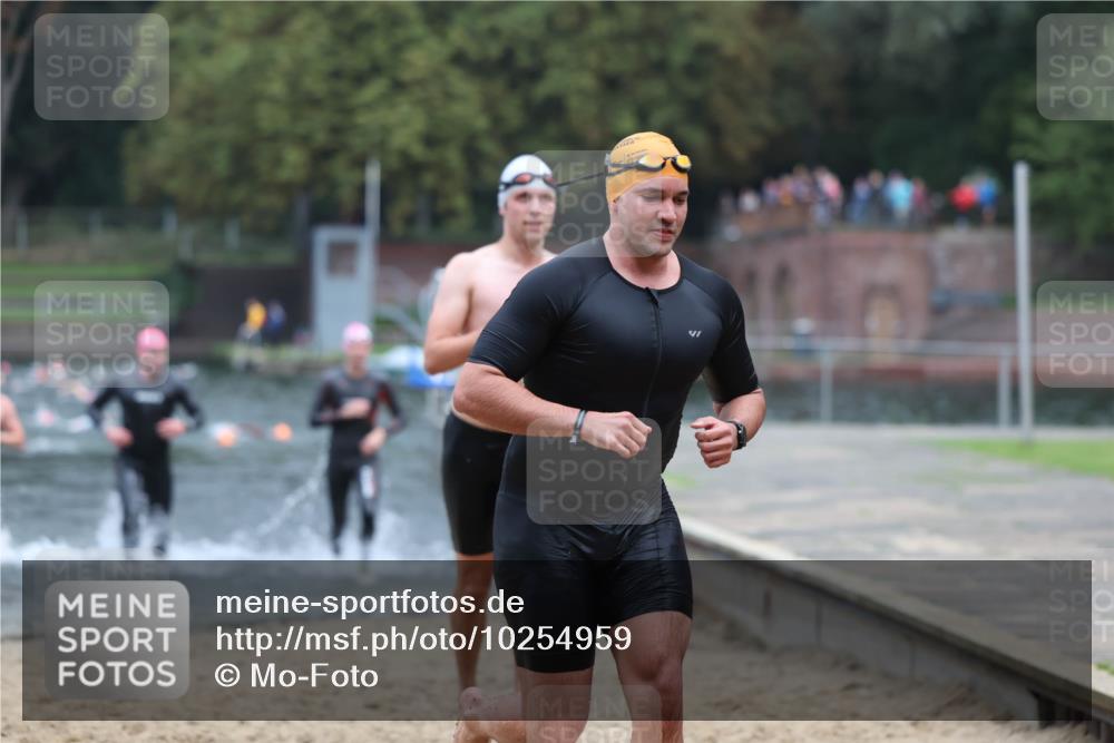 13.09.2026 - Stadtparktriathlon Mo-Foto http://msf.ph/oto/10254959 13.09.2026 10:31:08 Schwimmen 480, 483, 491, 494, 528, 575, 582, 584 meine-sportfotos.de