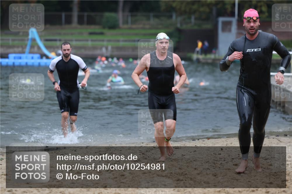 13.09.2026 - Stadtparktriathlon Mo-Foto http://msf.ph/oto/10254981 13.09.2026 10:31:13 Schwimmen 483, 491, 528, 575, 582 meine-sportfotos.de