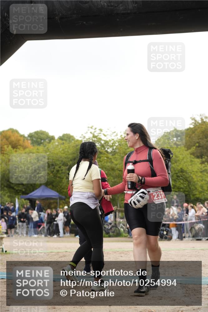 13.09.2026 - Stadtparktriathlon Patografie http://msf.ph/oto/10254994 13.09.2026 11:11:20 Ziel 231 meine-sportfotos.de