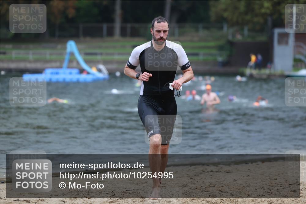 13.09.2026 - Stadtparktriathlon Mo-Foto http://msf.ph/oto/10254995 13.09.2026 10:31:16 Schwimmen 483, 491, 499, 575, 582 meine-sportfotos.de