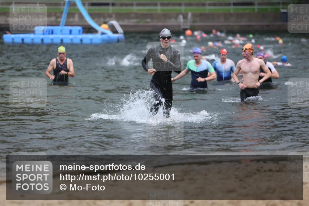 13.09.2026 - Stadtparktriathlon Mo-Foto http://msf.ph/oto/10255001 13.09.2026 10:31:24 Schwimmen 490, 499, 527, 571 meine-sportfotos.de