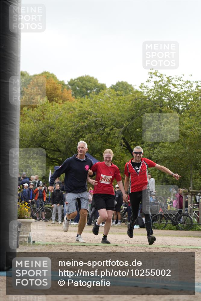 13.09.2026 - Stadtparktriathlon Patografie http://msf.ph/oto/10255002 13.09.2026 11:12:00 Ziel 271 meine-sportfotos.de