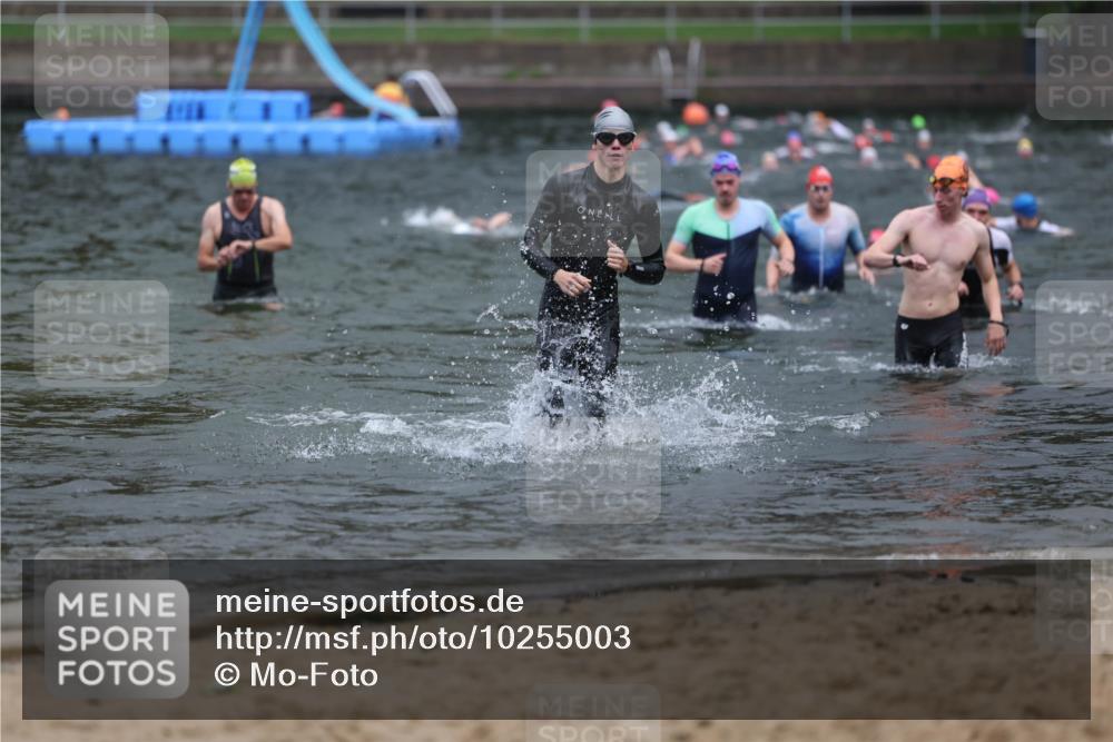 13.09.2026 - Stadtparktriathlon Mo-Foto http://msf.ph/oto/10255003 13.09.2026 10:31:24 Schwimmen 490, 499, 527, 571 meine-sportfotos.de