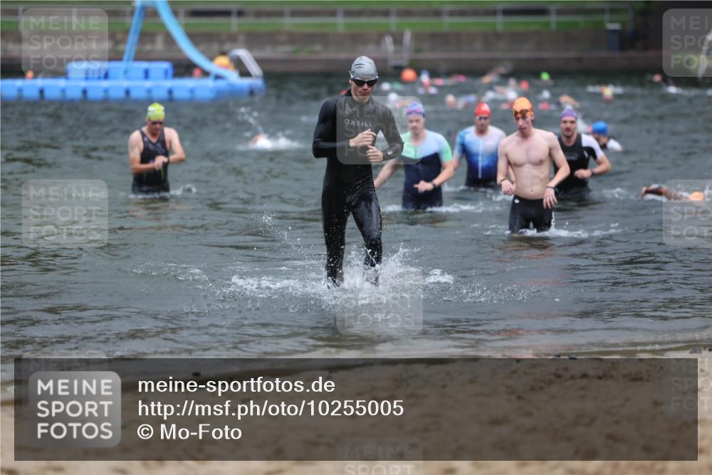 13.09.2026 - Stadtparktriathlon Mo-Foto http://msf.ph/oto/10255005 13.09.2026 10:31:25 Schwimmen 490, 499, 527, 571 meine-sportfotos.de