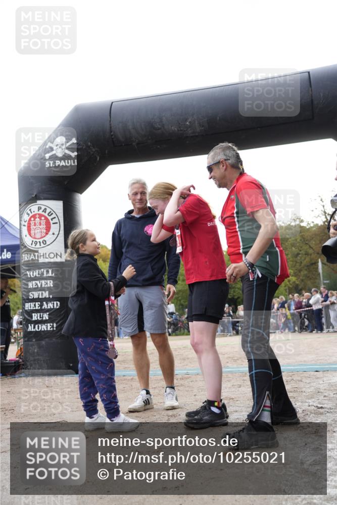 13.09.2026 - Stadtparktriathlon Patografie http://msf.ph/oto/10255021 13.09.2026 11:12:07 Ziel 271, 323 meine-sportfotos.de