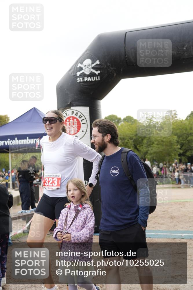 13.09.2026 - Stadtparktriathlon Patografie http://msf.ph/oto/10255025 13.09.2026 11:12:21 Ziel  meine-sportfotos.de