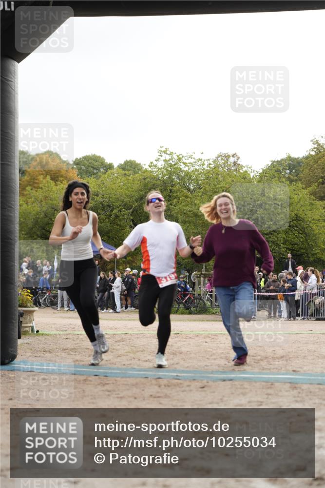 13.09.2026 - Stadtparktriathlon Patografie http://msf.ph/oto/10255034 13.09.2026 11:12:51 Ziel 313, 319 meine-sportfotos.de
