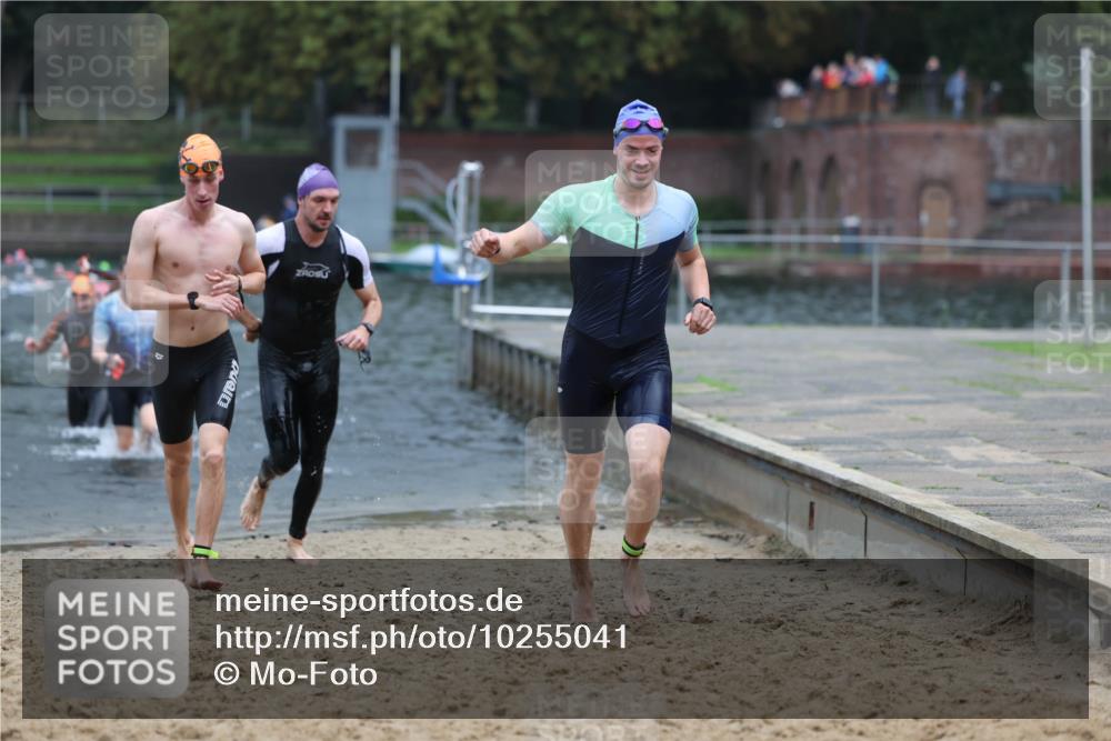 13.09.2026 - Stadtparktriathlon Mo-Foto http://msf.ph/oto/10255041 13.09.2026 10:31:35 Schwimmen 487, 488, 490, 527, 542, 544, 571 meine-sportfotos.de