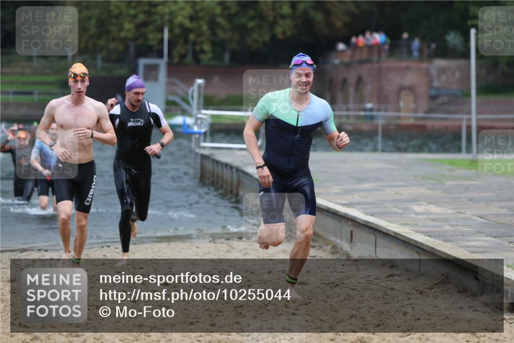13.09.2026 - Stadtparktriathlon Mo-Foto http://msf.ph/oto/10255044 13.09.2026 10:31:35 Schwimmen 487, 488, 490, 527, 542, 544, 571 meine-sportfotos.de