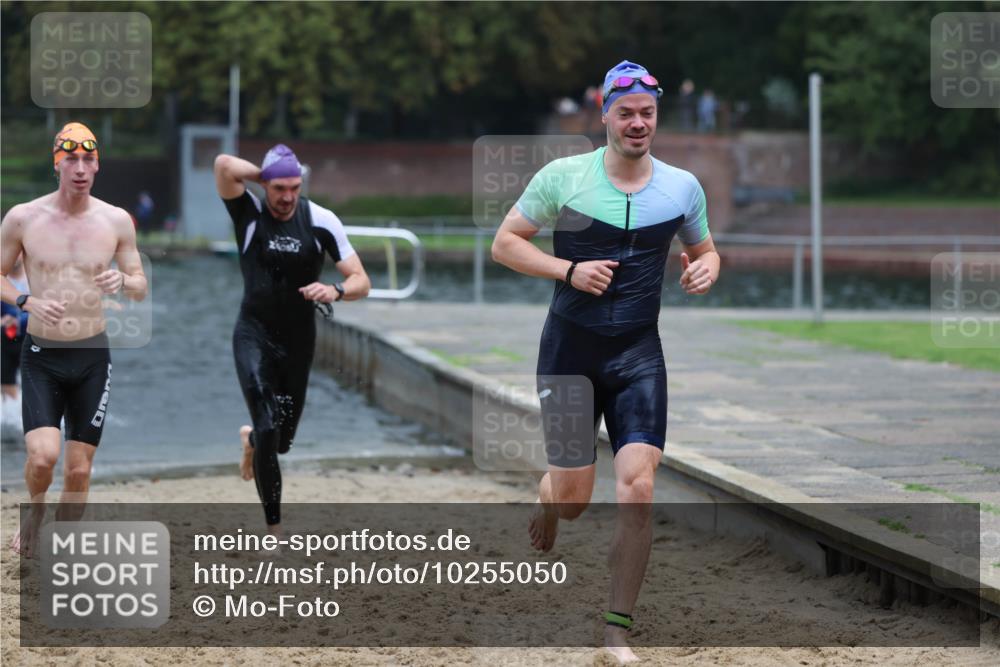 13.09.2026 - Stadtparktriathlon Mo-Foto http://msf.ph/oto/10255050 13.09.2026 10:31:35 Schwimmen 487, 488, 490, 527, 542, 544, 571 meine-sportfotos.de