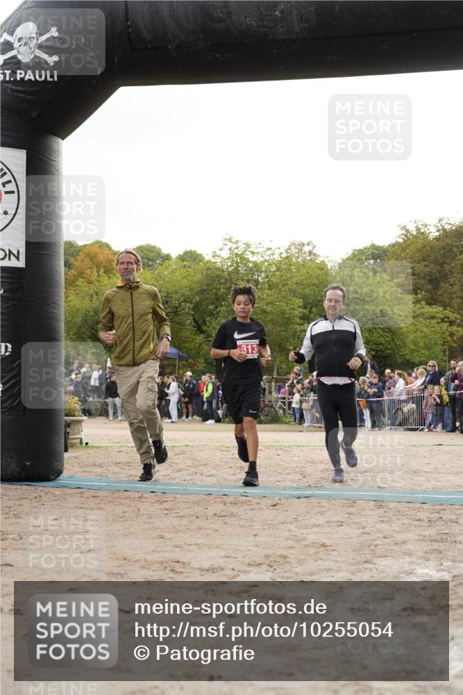 13.09.2026 - Stadtparktriathlon Patografie http://msf.ph/oto/10255054 13.09.2026 11:12:59 Ziel 313 meine-sportfotos.de