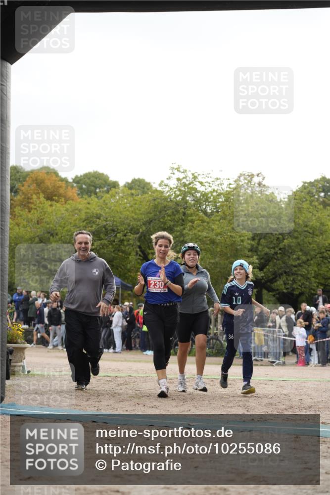 13.09.2026 - Stadtparktriathlon Patografie http://msf.ph/oto/10255086 13.09.2026 11:14:04 Ziel 230 meine-sportfotos.de