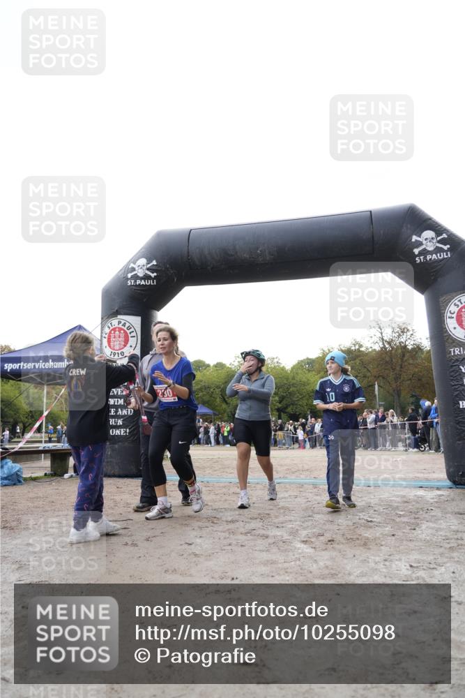 13.09.2026 - Stadtparktriathlon Patografie http://msf.ph/oto/10255098 13.09.2026 11:14:07 Ziel 230 meine-sportfotos.de