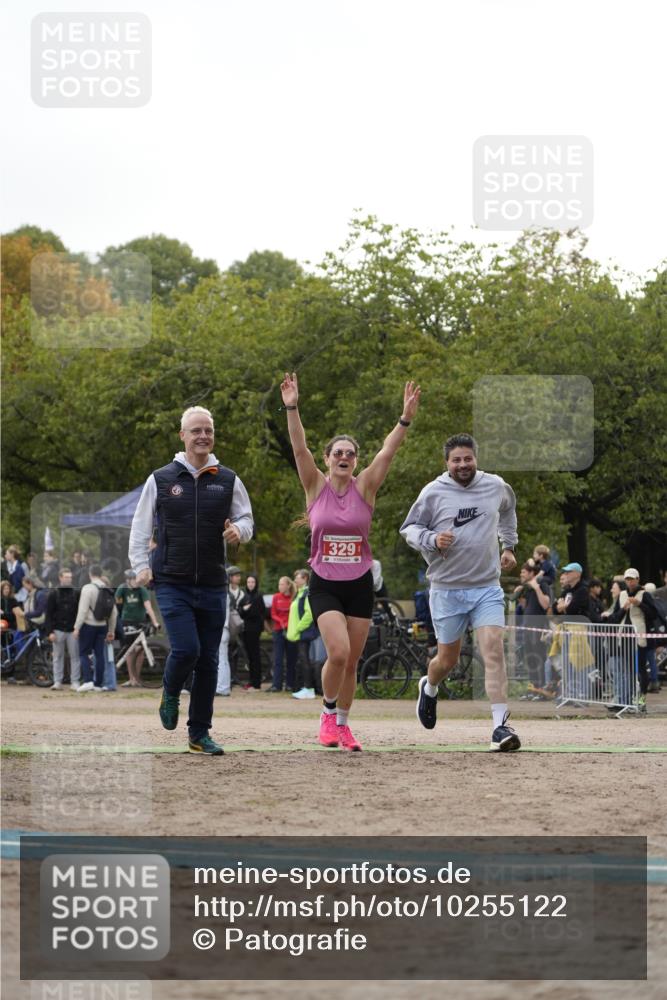 13.09.2026 - Stadtparktriathlon Patografie http://msf.ph/oto/10255122 13.09.2026 11:15:03 Ziel 253, 329 meine-sportfotos.de