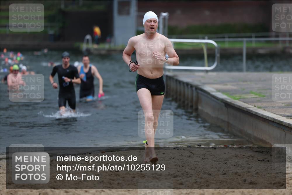 13.09.2026 - Stadtparktriathlon Mo-Foto http://msf.ph/oto/10255129 13.09.2026 10:31:55 Schwimmen 504, 529, 553, 568 meine-sportfotos.de