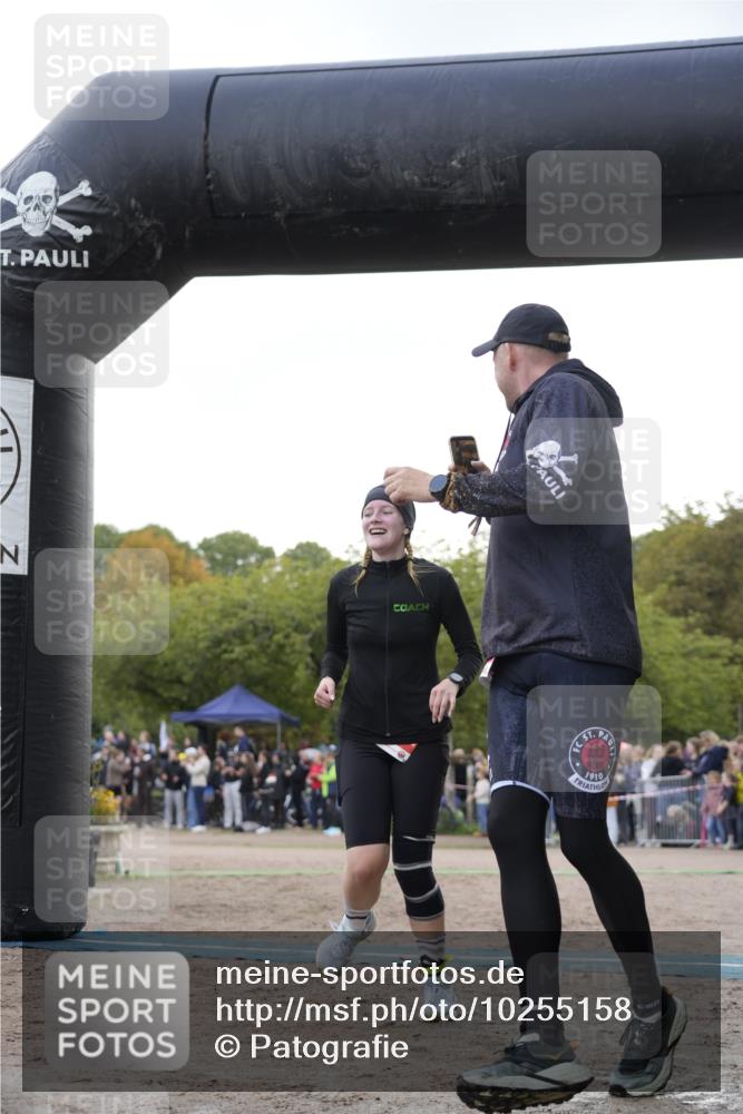 13.09.2026 - Stadtparktriathlon Patografie http://msf.ph/oto/10255158 13.09.2026 11:16:13 Ziel 250, 330 meine-sportfotos.de