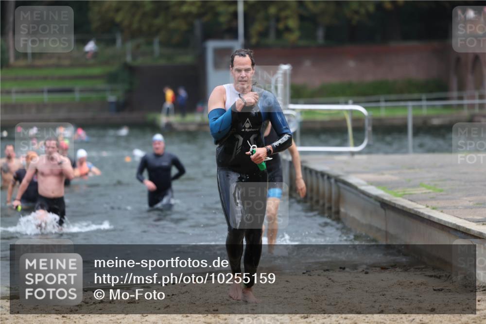 13.09.2026 - Stadtparktriathlon Mo-Foto http://msf.ph/oto/10255159 13.09.2026 10:32:05 Schwimmen 484, 504, 530, 533, 553 meine-sportfotos.de