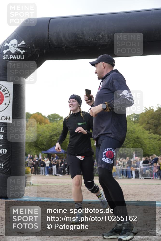 13.09.2026 - Stadtparktriathlon Patografie http://msf.ph/oto/10255162 13.09.2026 11:16:13 Ziel 250, 330 meine-sportfotos.de
