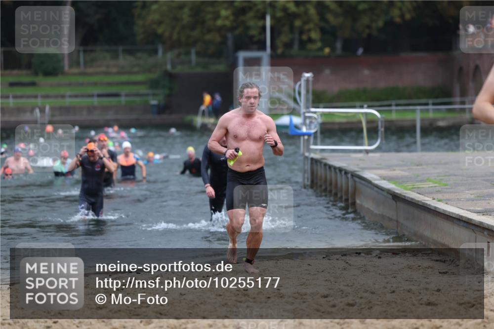 13.09.2026 - Stadtparktriathlon Mo-Foto http://msf.ph/oto/10255177 13.09.2026 10:32:10 Schwimmen 484, 504, 530, 533, 536 meine-sportfotos.de