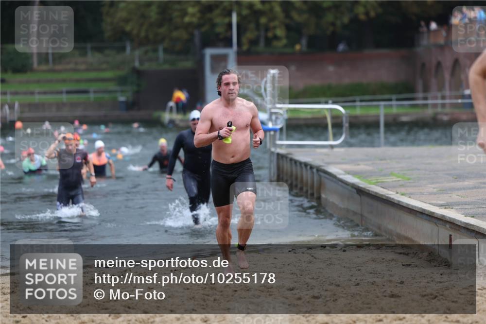 13.09.2026 - Stadtparktriathlon Mo-Foto http://msf.ph/oto/10255178 13.09.2026 10:32:11 Schwimmen 484, 504, 530, 533, 536 meine-sportfotos.de